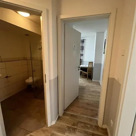 Apartment Moderne Souterrain In Kg1
